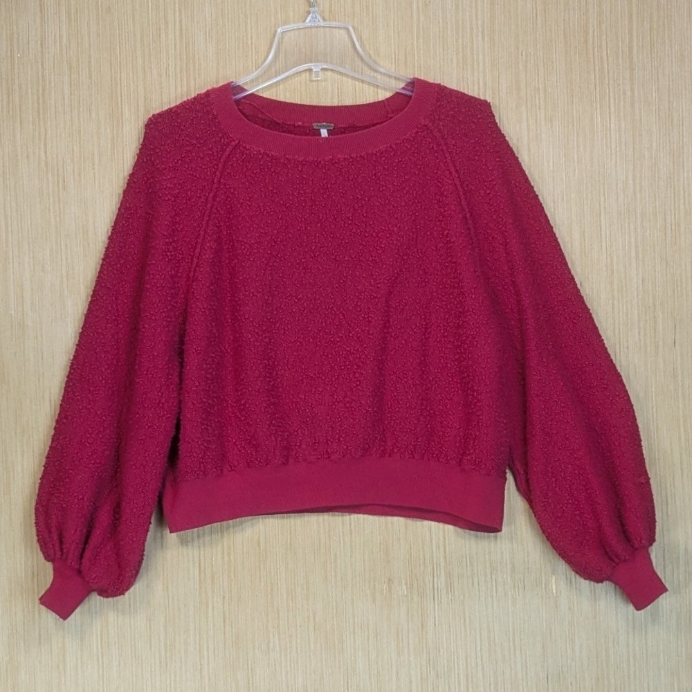 Free People Textured Red Sweatshirt Cozy Pullover Top Festive Cute Women's Small